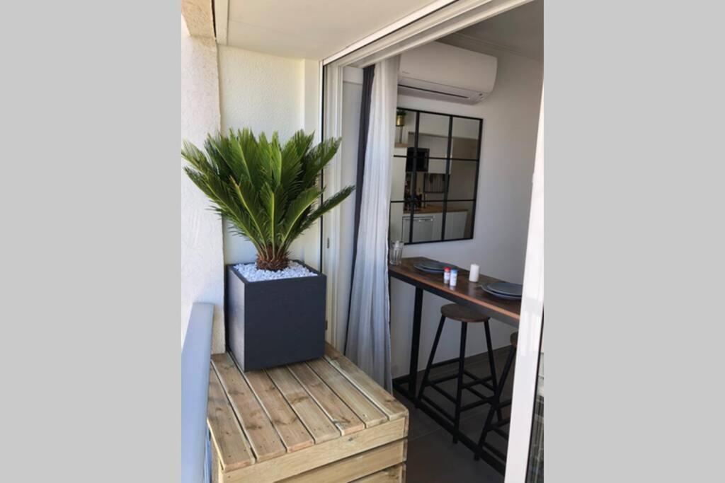 Appartement Vue Mer Et Port, Refait A Neuf Pour Vous ! Climatise La Grande-Motte Eksteriør bilde